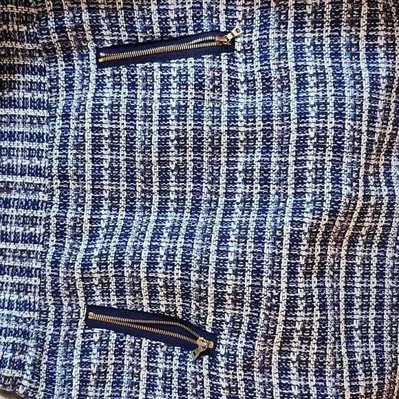 LOFT Tweed Skirt with Pockets! - Picture 4 of 6